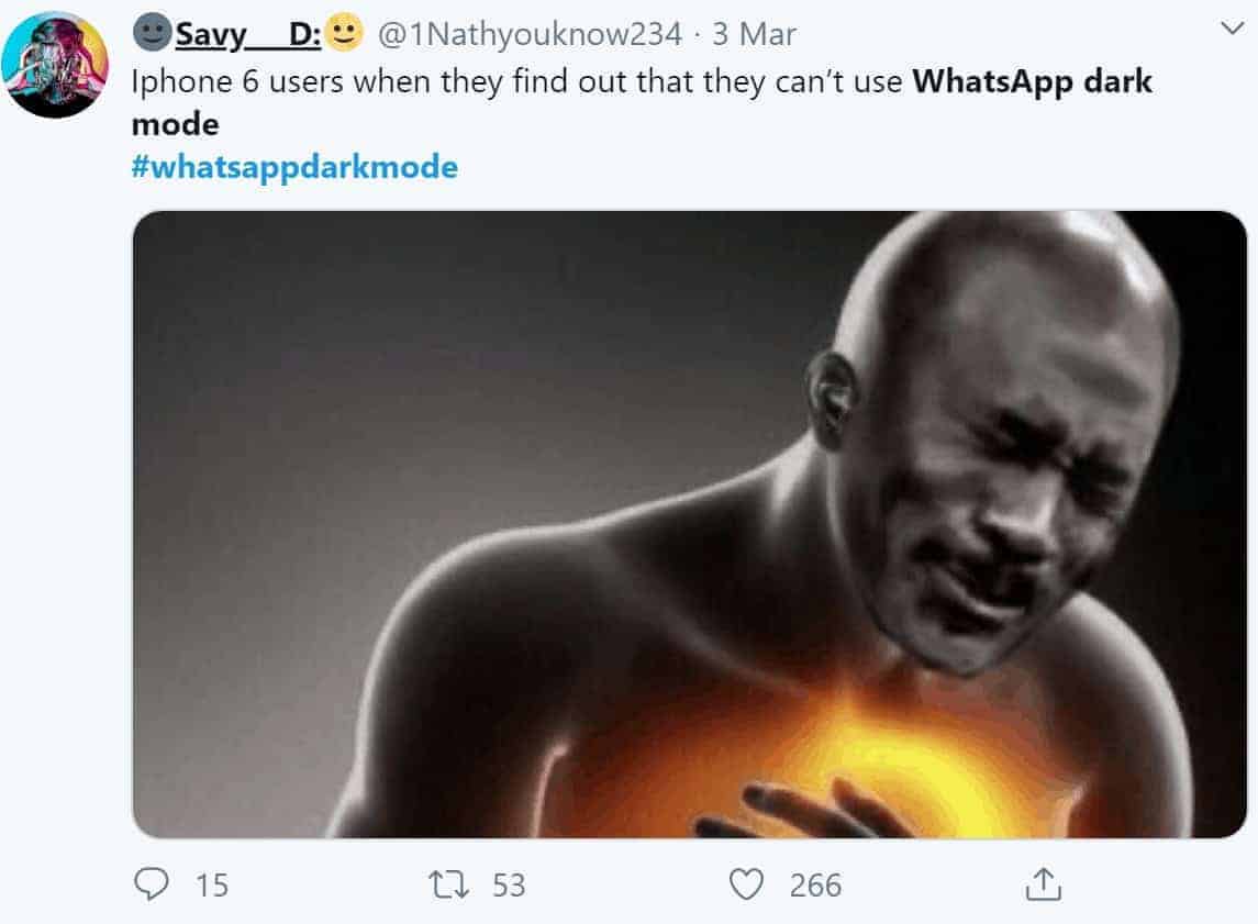 Social Media Reaction for whatsapp dark mode.